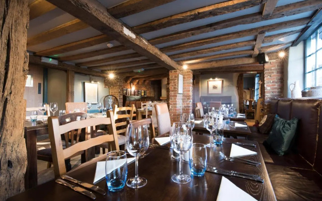 Olde George Inn