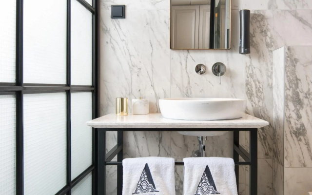 Almayer Art & Heritage Adults Only Hotel & Dépendance Rooms