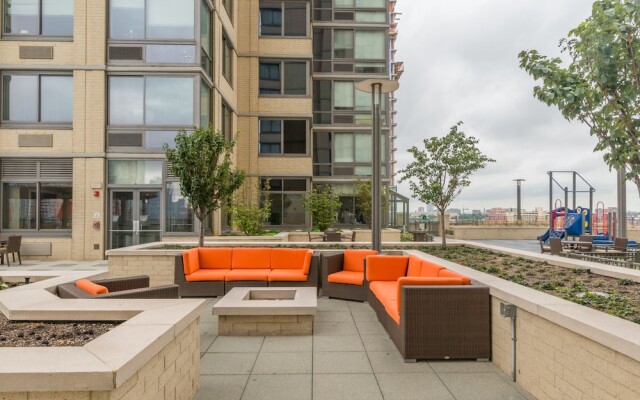Home Away Luxury Apartments at Washington