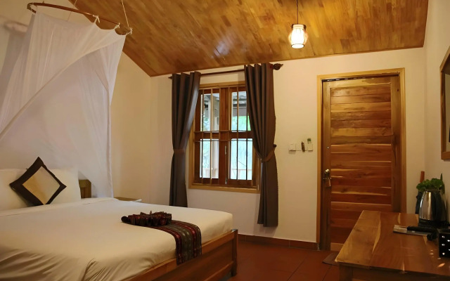 La Mer Resort