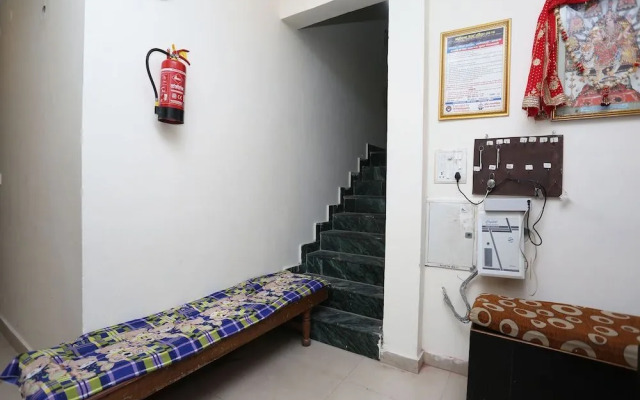 Hotel Hira By OYO Rooms