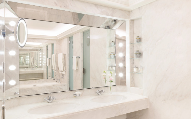 Hotel Le Bristol Paris