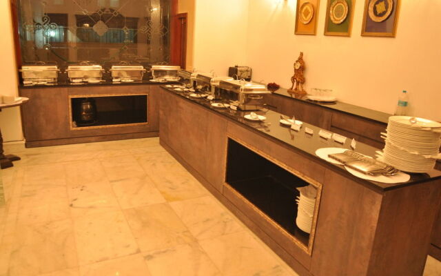 Hotel Africa Avenue Anand Lok