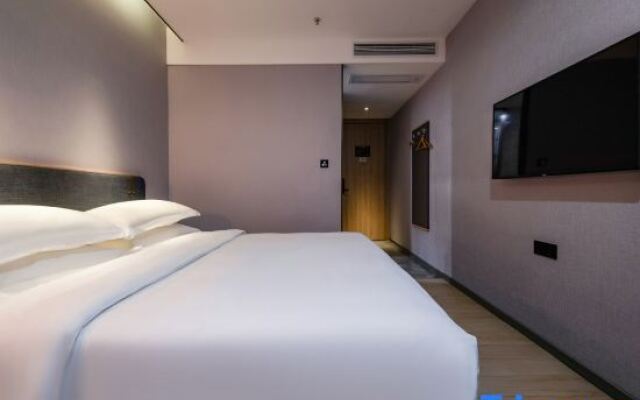 Meri Hotel (Taoyuan Subway Station)