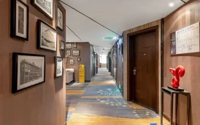 Xingyi Yunzao Boutique Theme Hotel