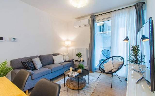 Flexible SelfCheckIns 36 - Zagreb - Garage - Loggia - New - Luxury