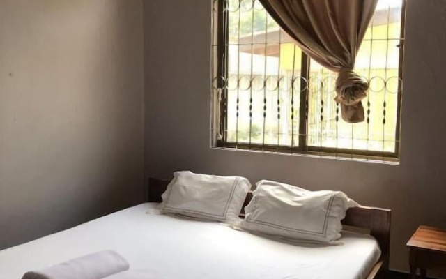 Moshi Green Lodge