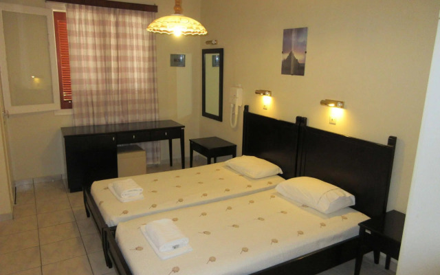 Lorenzo Hotel