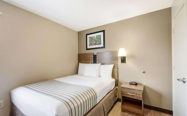 Suburban Studios Sterling - Washington Dulles