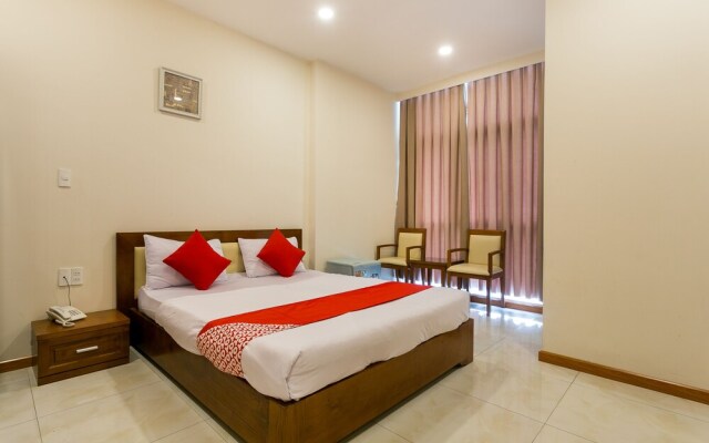 OYO 195 Lap Nhu Y Hotel