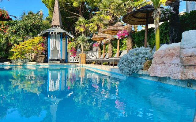 Milton Boutique Hotel
