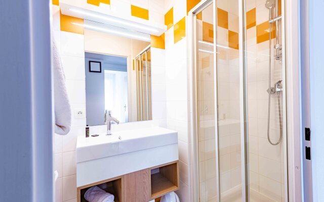 Le Hüb Grenoble Hotel