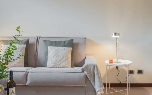 Plinio 10 in Como With 2 Bedrooms and 2 Bathrooms