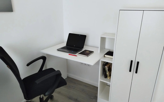 Origami на улице Генерала Буткова 20