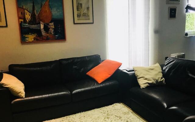 Spacious Apartment at Icici With Beach Nearby