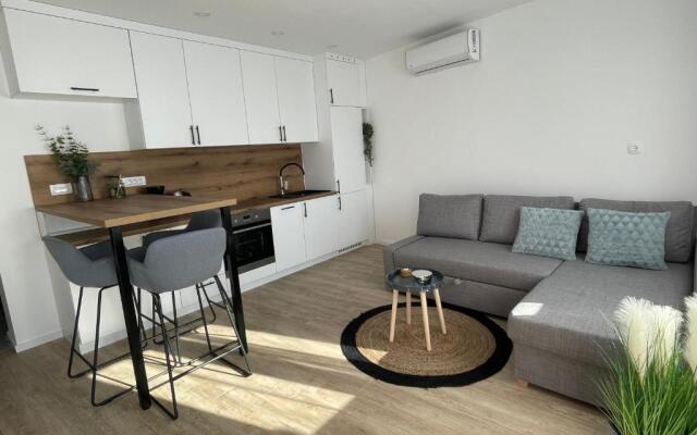 Tisno Central Apartments 2