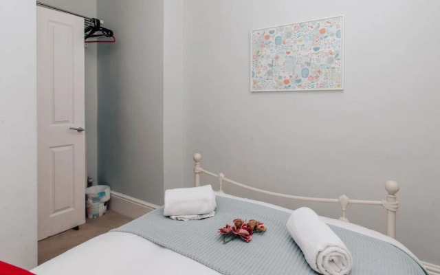 Central Hidden Gem - From 125 Per Night