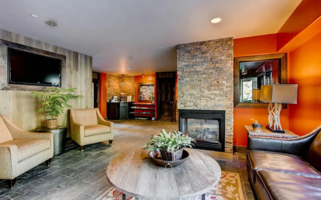 Westwind 307 2BD 2BA Platinum Condo in Lionshead Village