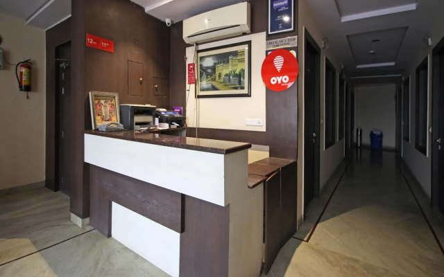 OYO 2839 Hotel Ganga Palace