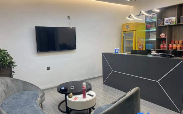 Wangqing Xingyue E-sports Hotel