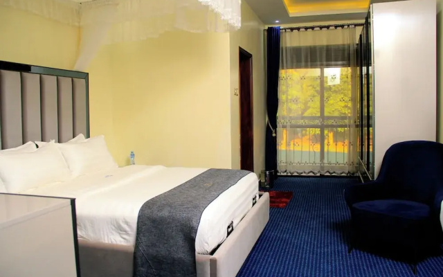 Solo Hites Hotel