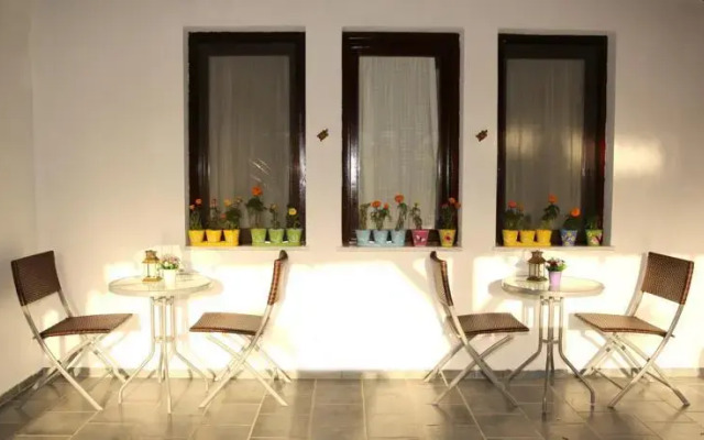 Sunshine Boutique Hotel
