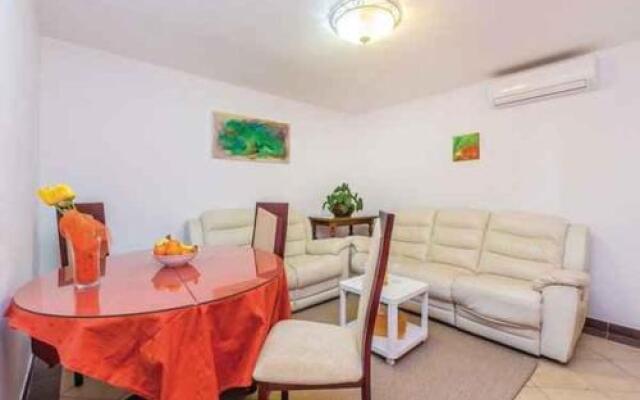 Holiday Home Omisalj I