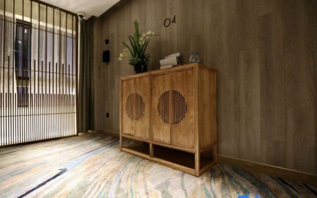 MEHOOD LESTIE Hotel (Shanghai Hongqiao Junction International Exhibition Center)