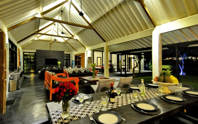 Del Boca Villa