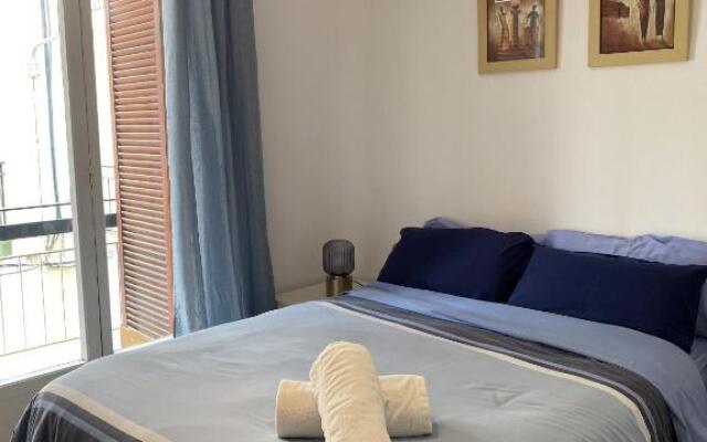 CERVANTES cosy apartment