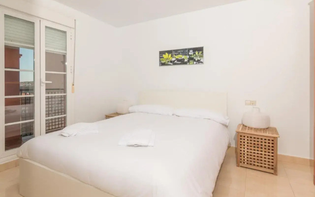 2208-Superb Apt with Amazing Seaview