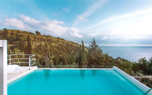 Villa Bougainvillea in Paxi