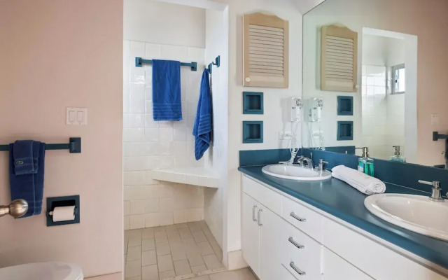 Windermere Paradise: Luxurious Estate With Amenities