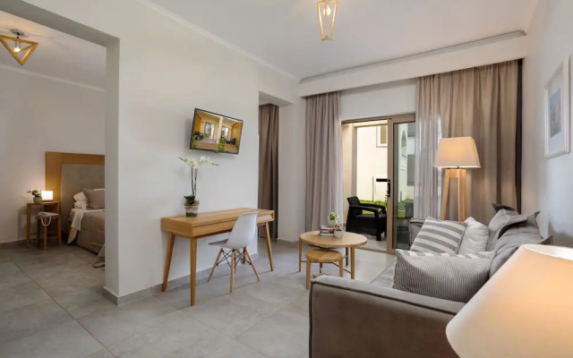 Venus Hotel & Suites