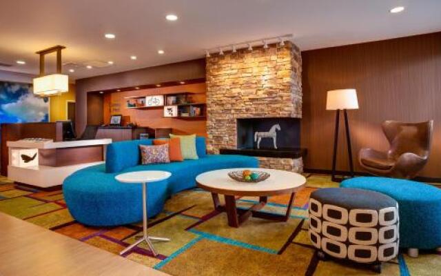 Fairfield Inn & Suites Canton South