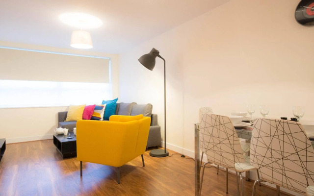 Arnos Apartments
