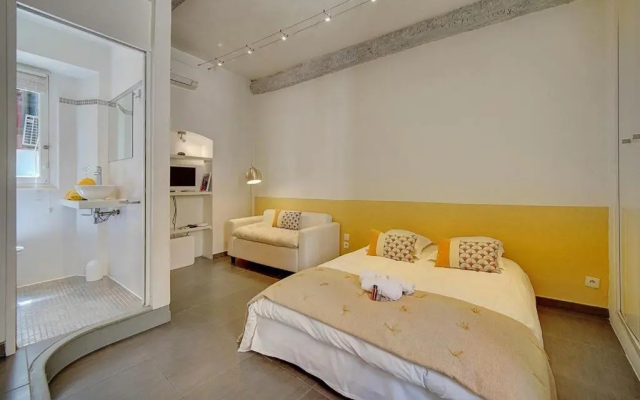 STUDIO MODERNE CENTRE HISTORIQUE DE CANNES VIEUX PORT-BAS SUQUET l- A0B65 - Apartment in Cannes - Photo 4