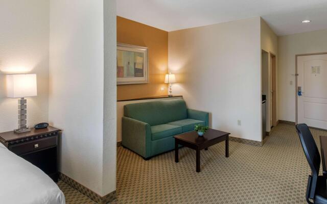 Fairfield Inn & Suites Hillsboro