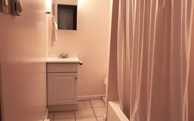 Country Place Inn And Suites