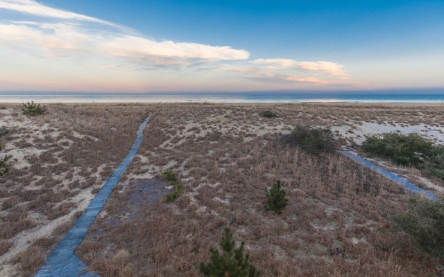 Dolphin Watch 3 Bedroom Condo by RedAwning