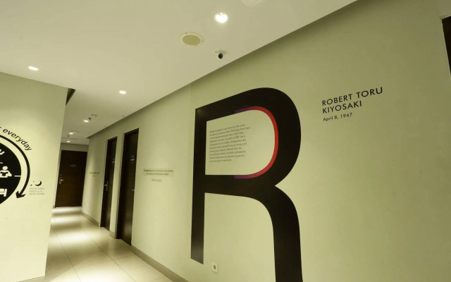 Cleo Hotel Basuki Rahmat Surabaya