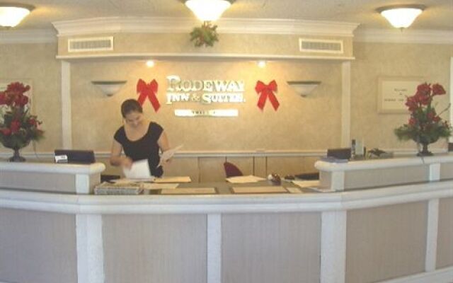 Rodeway Inn & Suites