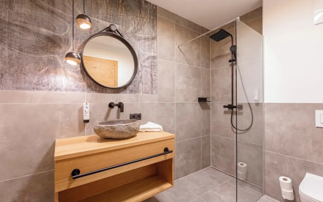 Fiss Suites by ALPS RESORTS