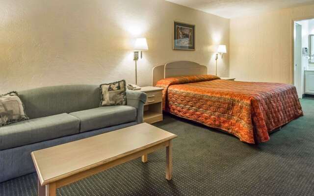 Rodeway Inn Gainesville - University Area