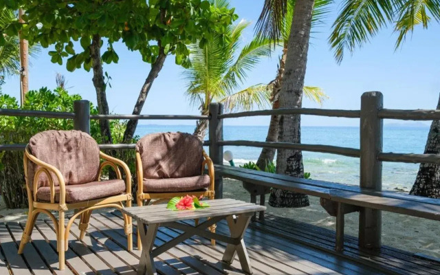 Beachcomber Island Resort