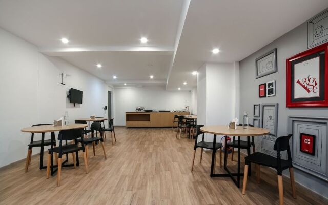OYO Townhouse 055 Sohna Road Uppal Southend 1