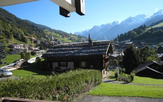 Appartement La Clusaz, 2 pièces, 4 personnes - FR-1-459-63