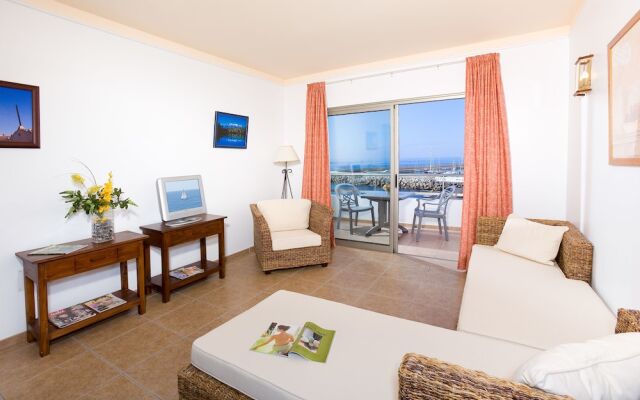 Apartamentos Gema Aguamarina Golf