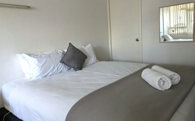 Swiss Motel – Guest Rooms – Cooma