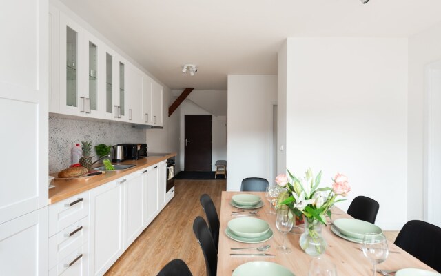 Apartment near Bertramka garden